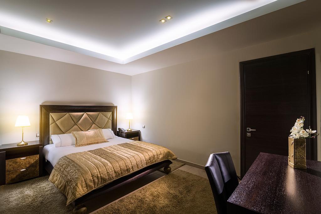 Pansion Zafeiriou Hotel Kastoria Bagian luar foto