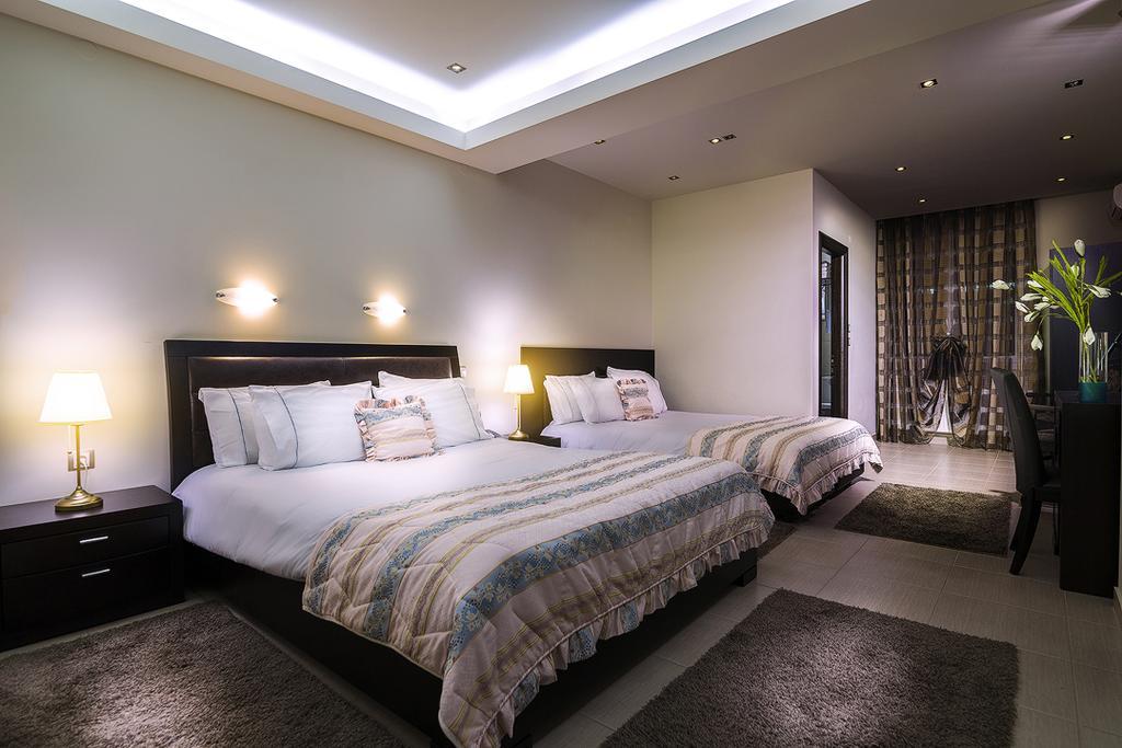 Pansion Zafeiriou Hotel Kastoria Bagian luar foto