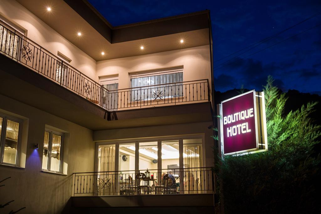 Pansion Zafeiriou Hotel Kastoria Bagian luar foto