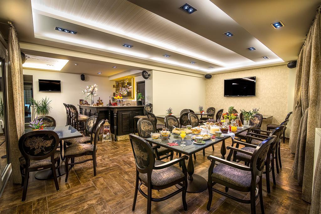 Pansion Zafeiriou Hotel Kastoria Bagian luar foto
